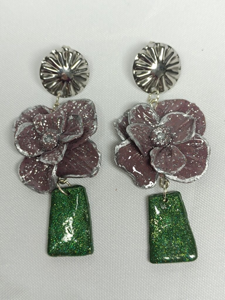 Pendientes de Flor hechos a mano en Arcilla Polimérica